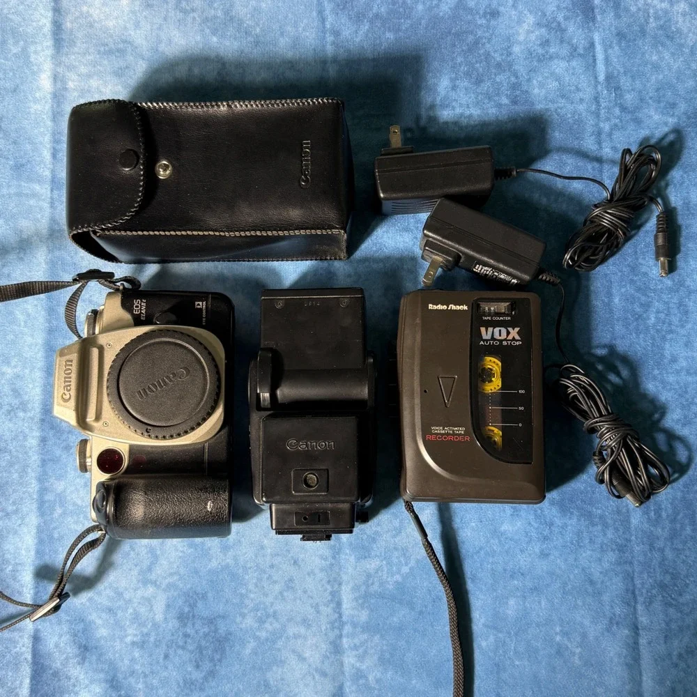 Vintage Canon EOS Elan IIE 35mm Camera Radio Shack VOX Recorder Flash Bundle